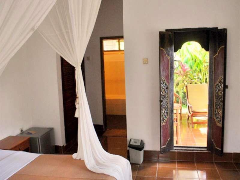Prima Hotel 2*